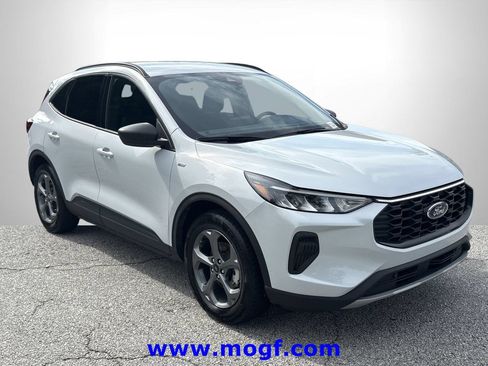 Used 2025 Ford Escape ST-Line FWD image 26