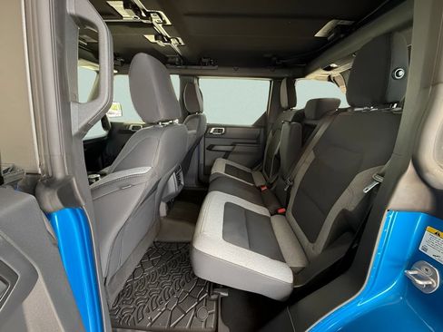 Used 2025 Ford Bronco Big Bend AWD/4WD image 23