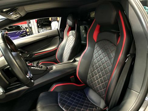 Used 2017 Lamborghini Aventador S image 23