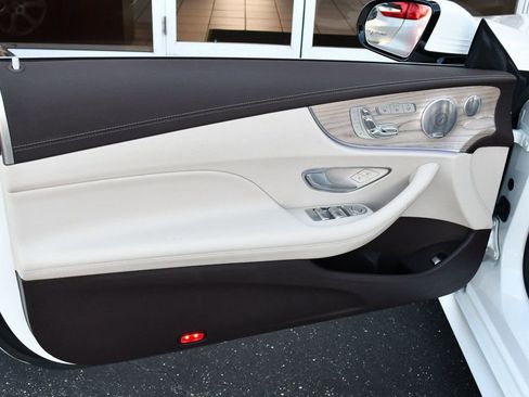 Used 2018 Mercedes-Benz E 400 4MATIC Coupe image 11