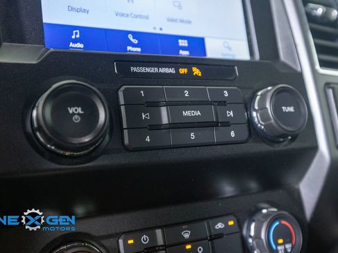 Used 2019 Ford F150 XLT AWD/4WD image 21