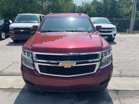 Used 2019 Chevrolet Suburban LT w/ Texas Edition Package AWD/4WD image 2