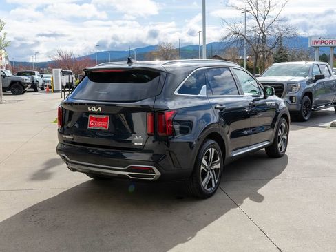 Used 2023 Kia Sorento EX image 7