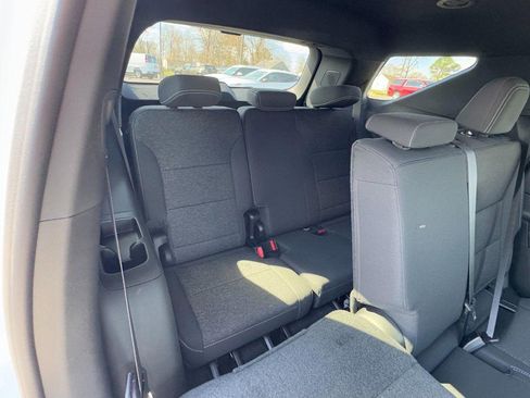New 2026 Chevrolet Traverse LT w/ Driver Confidence Package image 7