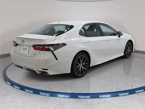 Certified 2024 Toyota Camry SE FWD image 5