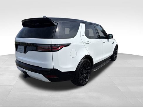 Certified 2025 Land Rover Discovery Dynamic SE AWD/4WD image 7