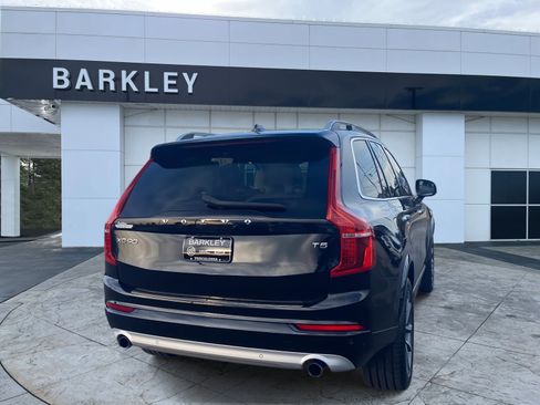 Used 2019 Volvo XC90 T5 Momentum w/ Protection Package Premier image 7