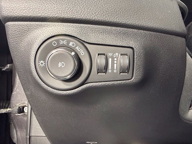 Used 2019 Jeep Compass Limited AWD/4WD image 19