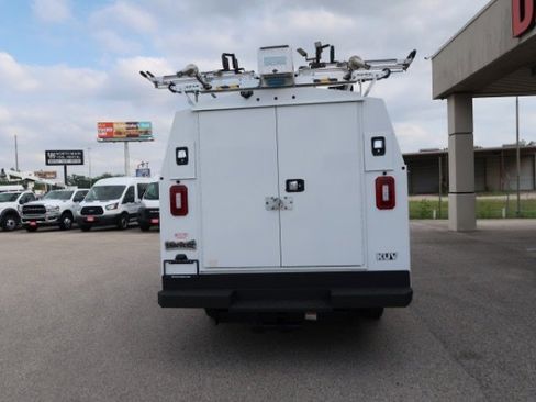 Used 2020 Chevrolet Express 3500 w/ Power Convenience Package RWD image 5