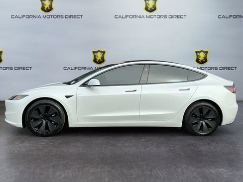Used 2024 Tesla Model 3 Standard Range image 8