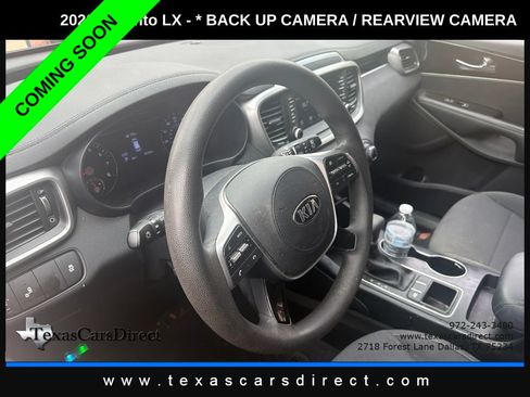 Used 2020 Kia Sorento LX FWD image 6