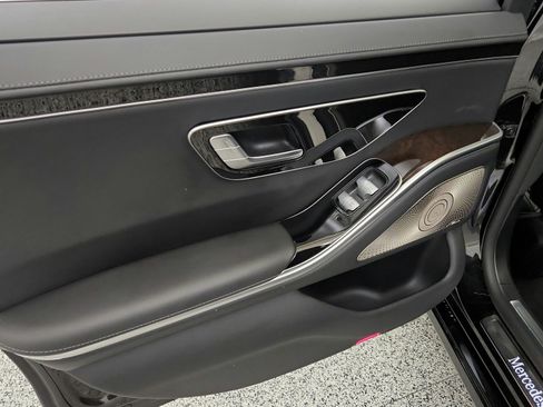 Used 2023 Mercedes-Benz S 500 4MATIC image 26