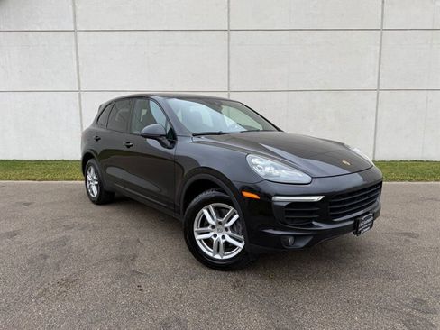 Used 2016 Porsche Cayenne image 11