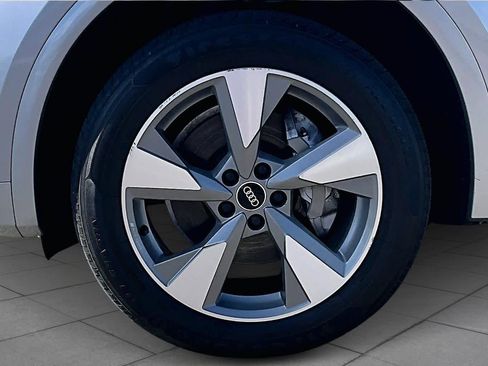 Used 2023 Audi Q5 2.0T Premium Plus image 11