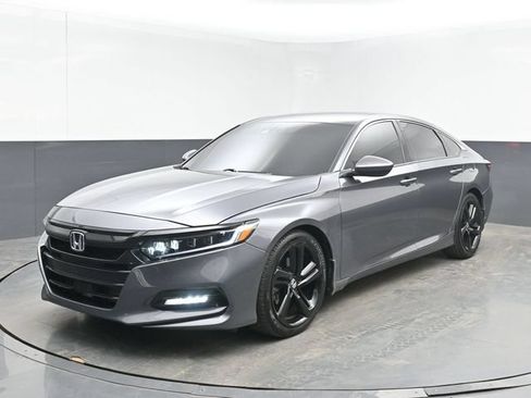 Used 2019 Honda Accord Sport image 10