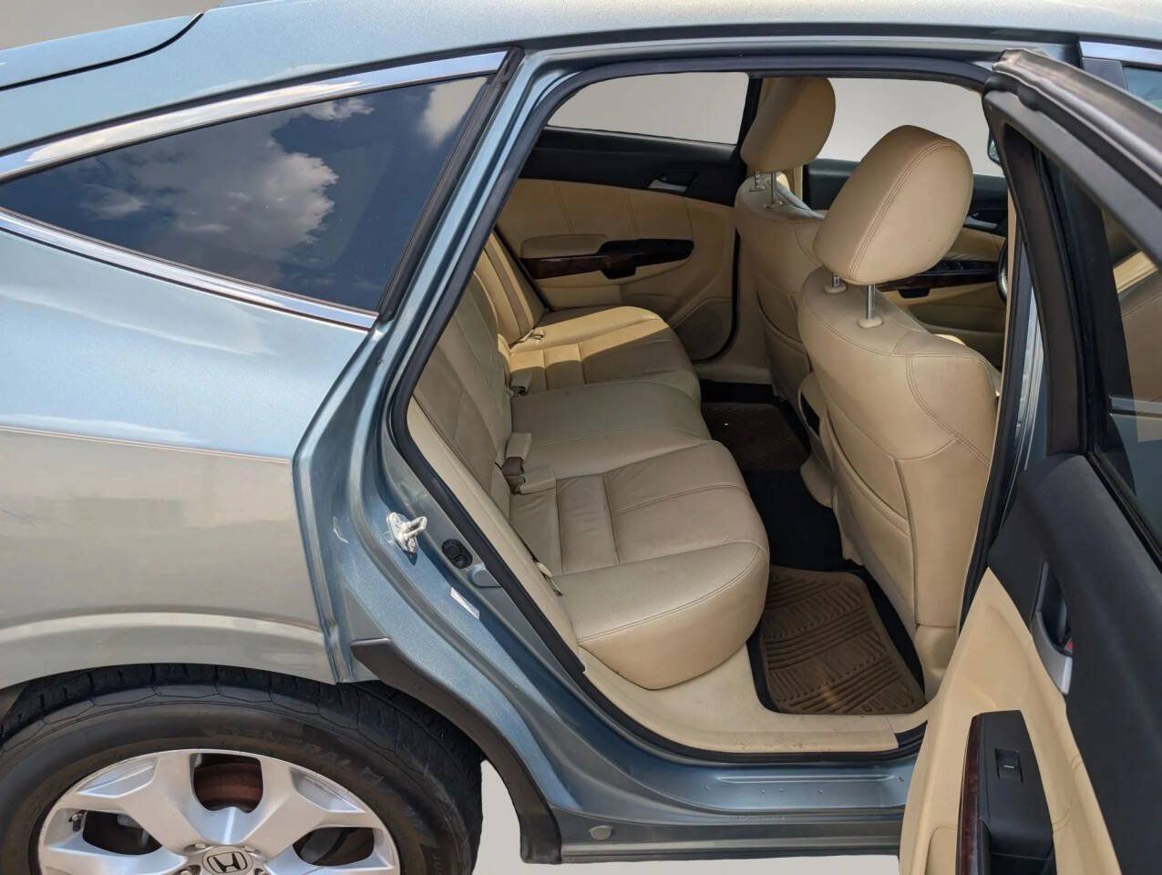 Used 2010 Honda Crosstour EX-L image 36