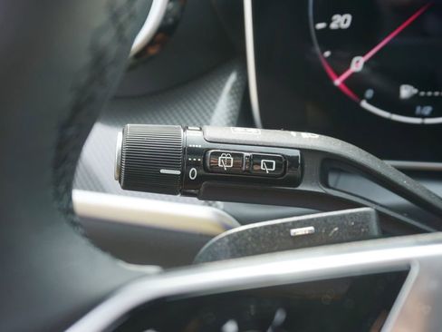 Certified 2025 Mercedes-Benz GLC 350e 4MATIC image 21