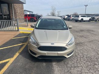 Used 2017 Ford Focus SE video 2