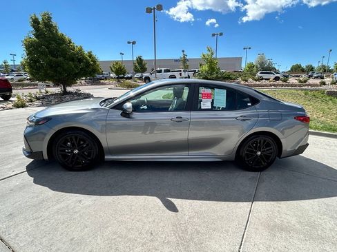 Used 2026 Toyota Camry SE FWD image 4