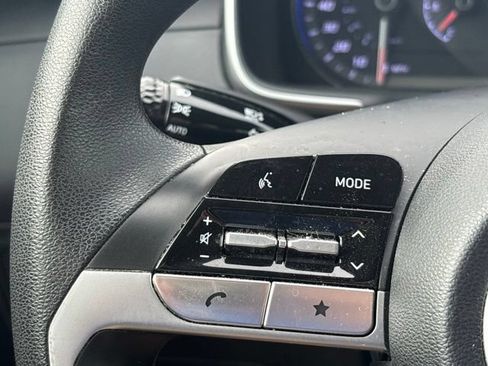 Certified 2023 Hyundai Tucson SEL AWD/4WD image 19