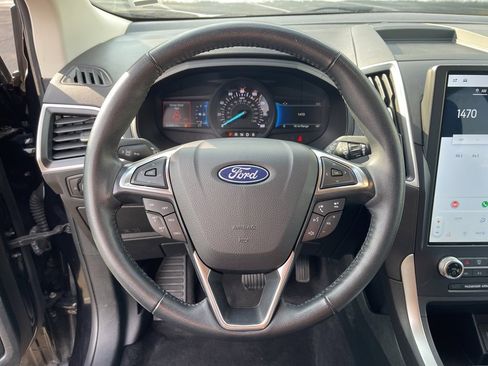 Used 2024 Ford Edge SEL image 15