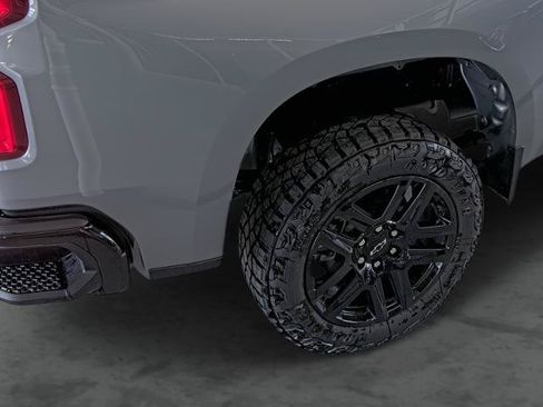 New 2026 Chevrolet Silverado 1500 LT Trail Boss w/ Convenience Package II AWD/4WD image 13