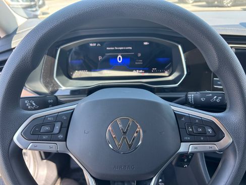 Certified 2023 Volkswagen Jetta S FWD image 9