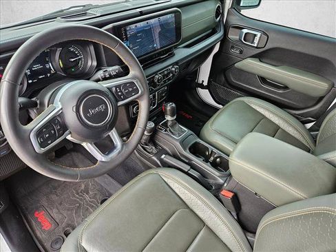 Used 2024 Jeep Wrangler High Altitude AWD/4WD image 13