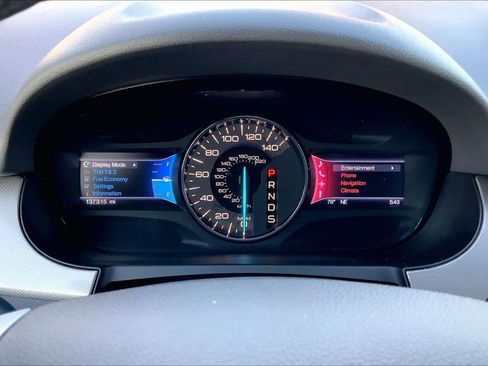 Used 2013 Ford Edge SEL image 25