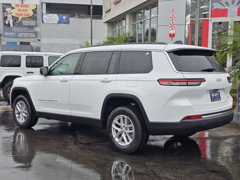 New 2025 Jeep Grand Cherokee L Laredo image 5