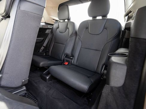 Used 2024 Volvo XC90 B6 Plus w/ Protection Package Premier AWD/4WD image 28