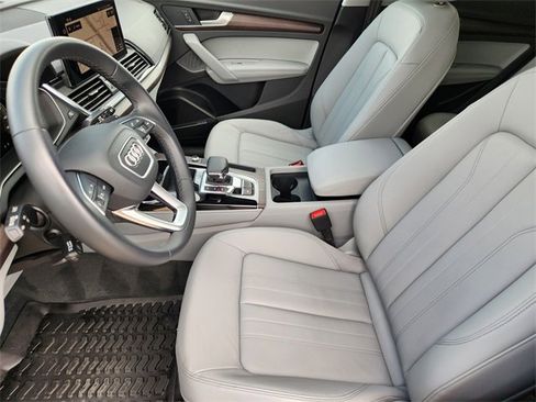 Used 2023 Audi Q5 2.0T Premium Plus w/ Premium Plus Package image 13