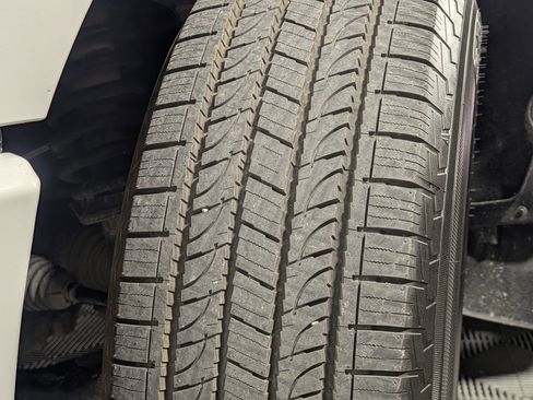 Certified 2023 Ford F150 XLT w/ Equipment Group 302A High image 24