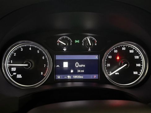 Used 2022 Buick Enclave Essence w/ Sound and Sites Package image 40