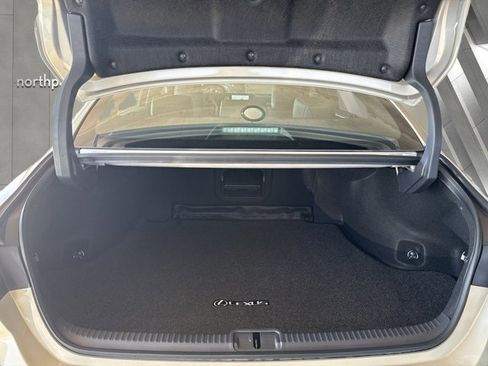 Certified 2025 Lexus ES 300h w/ Premium Package image 21