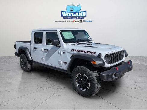 New 2026 Jeep Gladiator Rubicon w/ Safety Group AWD/4WD image 7