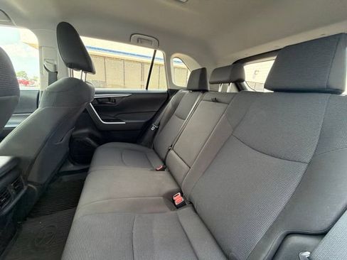 Used 2023 Toyota RAV4 LE FWD image 11
