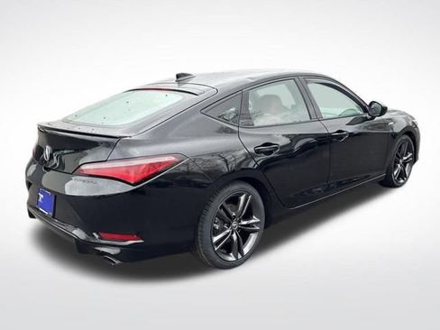 Used 2023 Acura Integra A-Spec image 6