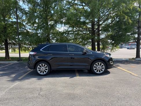 Used 2018 Ford Edge Titanium w/ Equipment Group 301A AWD/4WD image 6