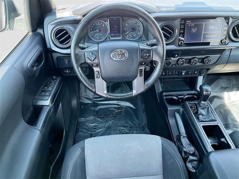 Used 2020 Toyota Tacoma TRD Sport image 20
