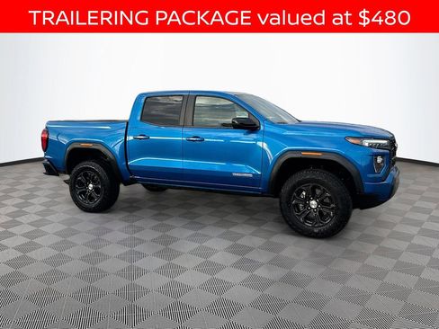 Used 2024 GMC Canyon Elevation w/ Trailering Package image 3