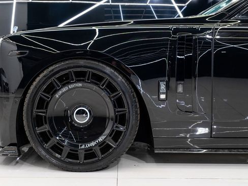 Used 2026 Rolls-Royce Phantom Sedan RWD image 14