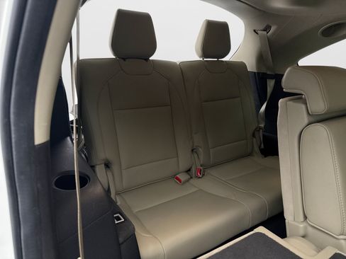 Used 2018 Acura MDX w/ Technology Package AWD/4WD image 20