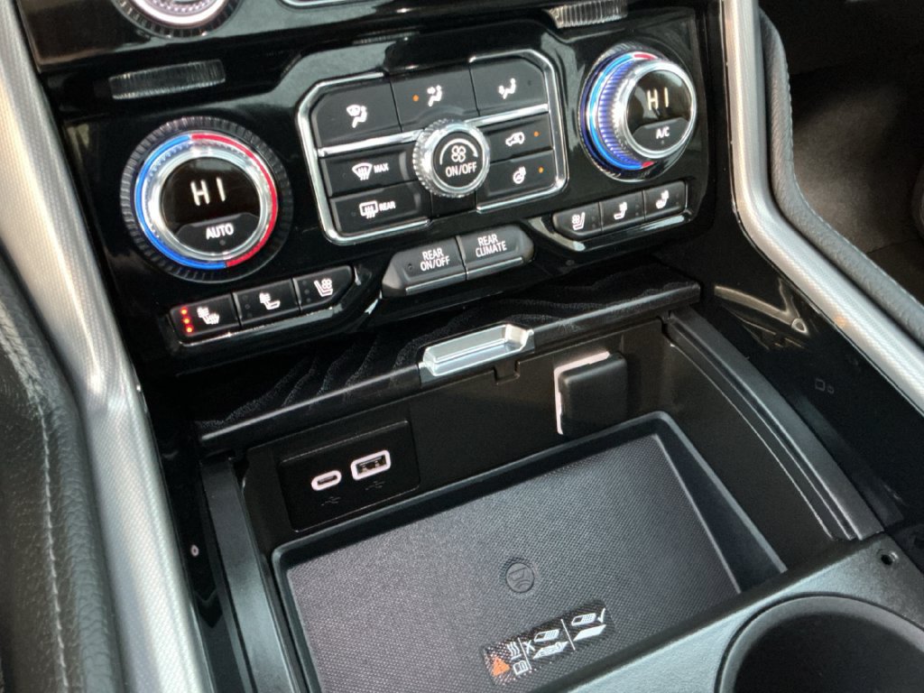 Certified 2024 GMC Yukon XL Denali w/ Advanced Technology Package AWD/4WD image 23