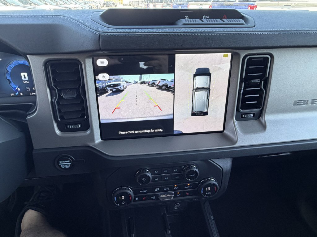 Used 2026 Ford Bronco Outer Banks AWD/4WD image 30
