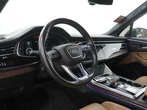 Used 2023 Audi Q7 3.0T Prestige AWD/4WD image 28