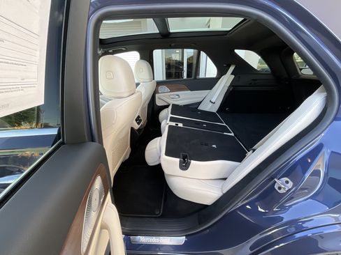Used 2024 Mercedes-Benz GLE 450 4MATIC image 30