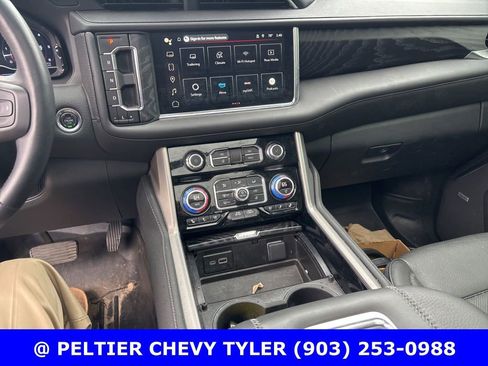 Used 2024 GMC Yukon Denali w/ Advanced Technology Package image 15