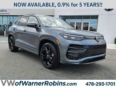 New 2026 Volkswagen Tiguan SE R-Line