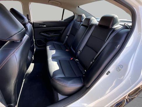 Used 2024 Nissan Altima 2.5 SR FWD image 19